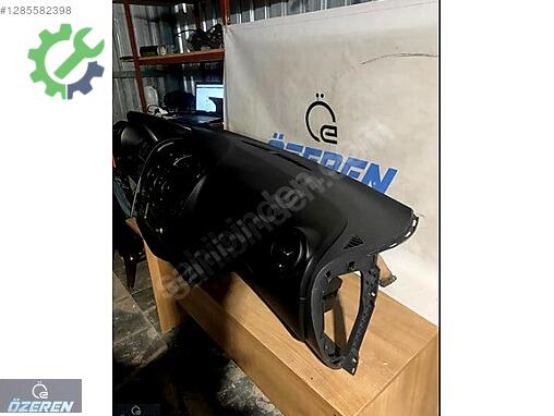Seat Leon Torpido çıkma parça