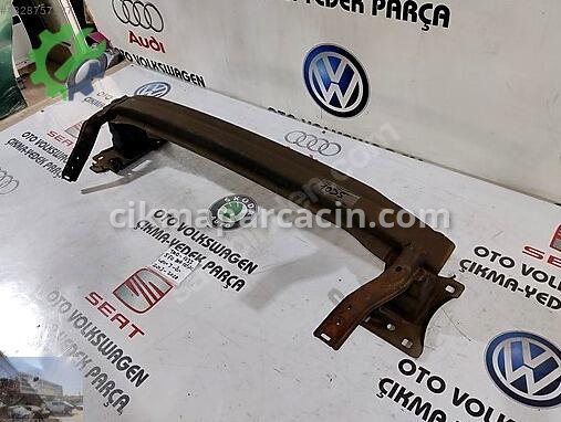 Seat Leon Ön Tampon Demiri 5F0807109AC çıkma parça