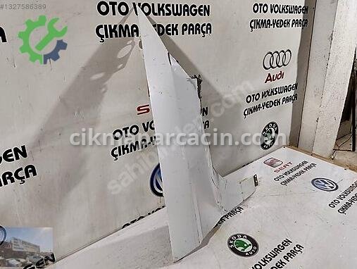 Seat Leon Sağ Çamurluk çıkma parça