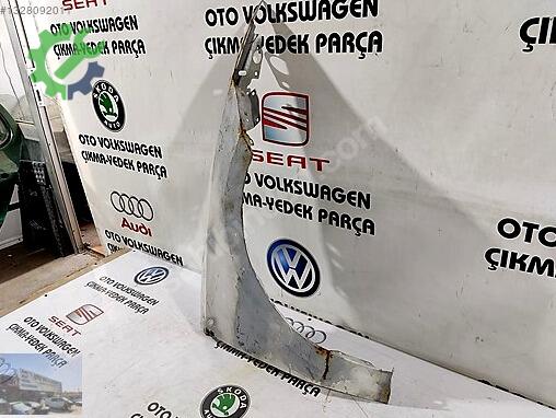 Seat Leon Sağ Ön Çamurluk çıkma parça