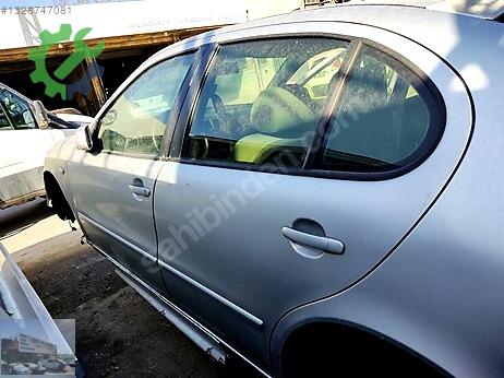 Seat Leon Davlumbaz çıkma parça