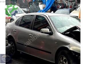 SEAT TOLEDO ÇIKMA ORİJİNAL SAĞ ARKA KAPI