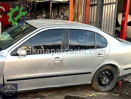 Seat Toledo Sol Arka Kapı çıkma parça