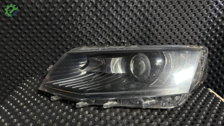 Skoda Octavia Far çıkma parça