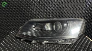 SKODA OCTAVİA SOL FAR