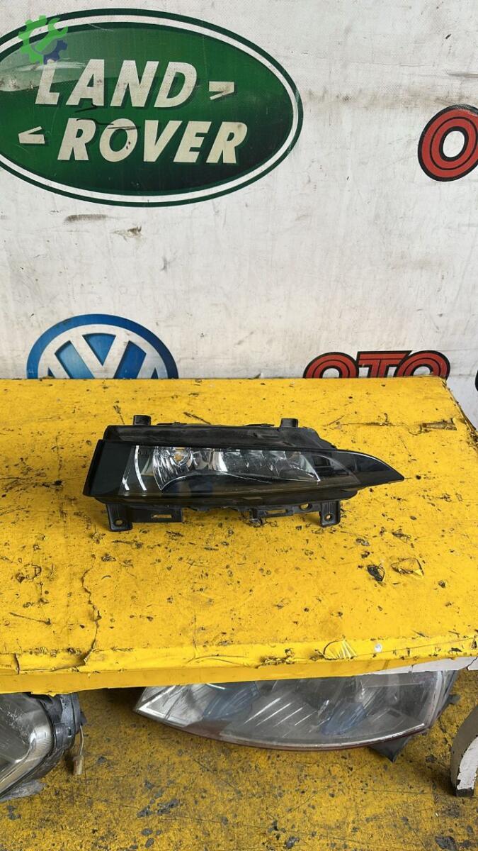 Skoda Scala Sis Far çıkma parça