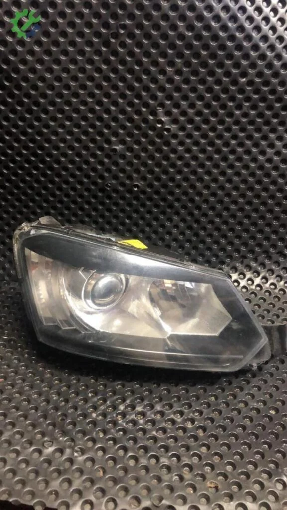 Skoda Yeti Far çıkma parça