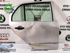 SKODA FABİA SAĞ ARKA KAPI ÇIKMA