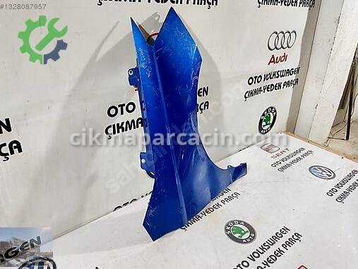 Skoda Fabia Sağ Çamurluk çıkma parça