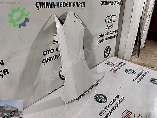 Skoda Fabia Sağ Ön Çamurluk çıkma parça