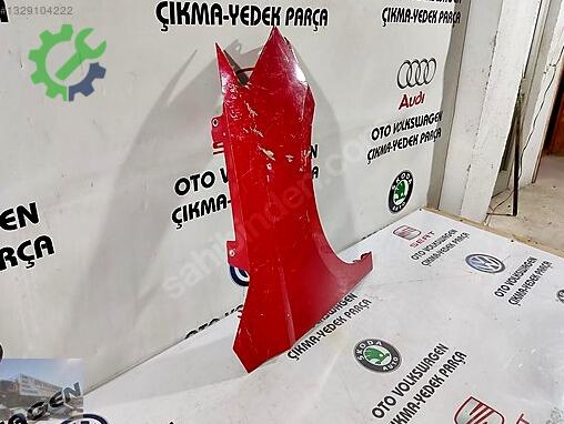 Skoda Fabia Sağ Ön Çamurluk çıkma parça