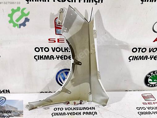Skoda Fabia Sağ Ön Çamurluk çıkma parça