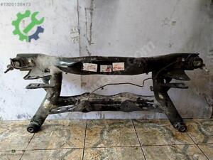 SKODA KODİAQ ARKA TRAVERS