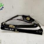 SKODA KODİAQ SAĞ ÖN CAM KRİKOSU 565 837 462