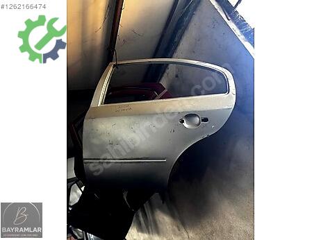 Skoda Octavia Sol Arka Kapı çıkma parça