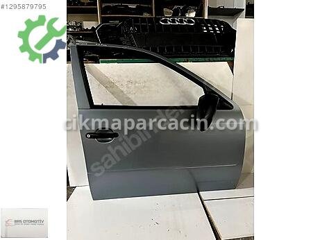 Skoda Octavia Sağ Ön Kapı çıkma parça