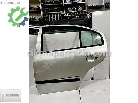 Skoda Octavia Sol Arka Kapı çıkma parça