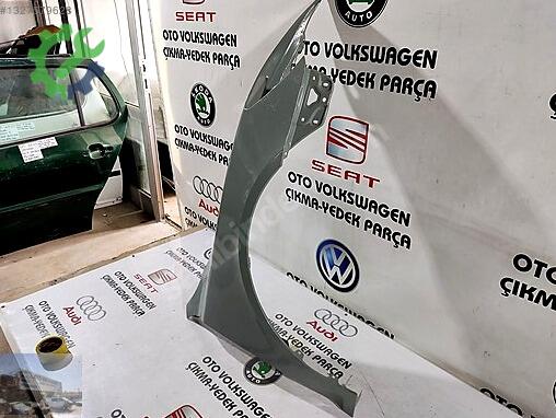 Skoda Octavia Sağ Ön Çamurluk çıkma parça