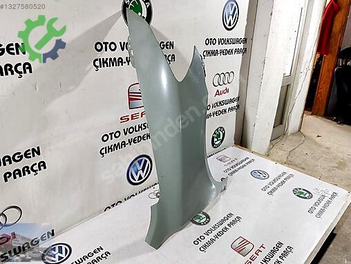 Skoda Octavia Sağ Ön Çamurluk çıkma parça