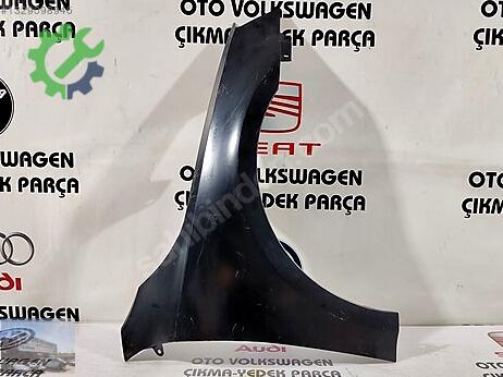 Skoda Octavia Sağ Ön Çamurluk çıkma parça