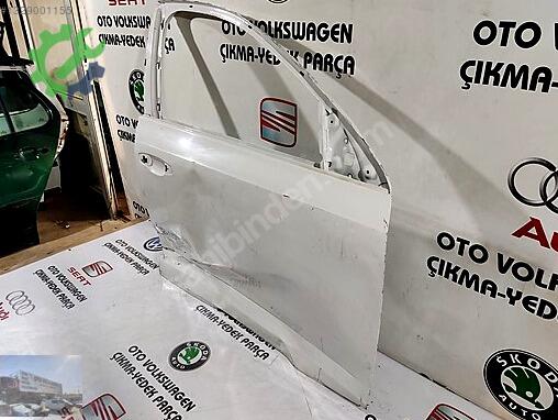 Skoda Octavia Sağ Ön Kapı çıkma parça