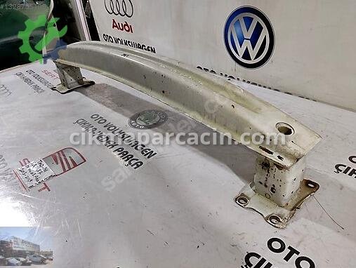 Skoda Octavia Arka Tampon Demiri 135745R çıkma parça