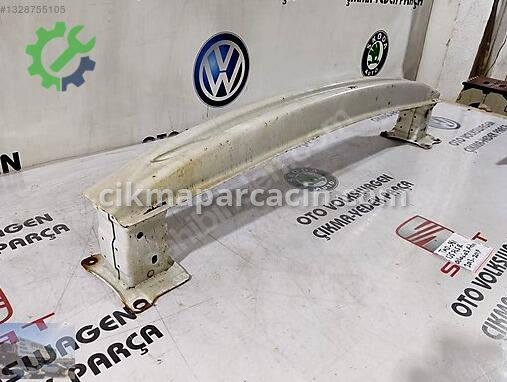 Skoda Octavia Arka Tampon Demiri 135745R çıkma parça