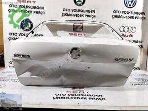 SKODA OCTAVİA BAGAJ KAPAĞI ARKA 2013-2019 ÇIKMA