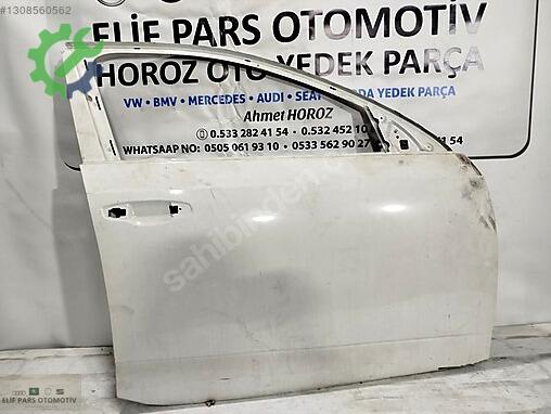 Skoda Octavia Sağ Ön Kapı çıkma parça