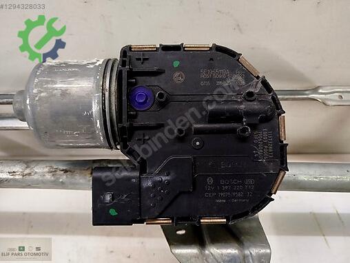 Skoda Octavia Ön Silecek Motoru 5E1955119A çıkma parça