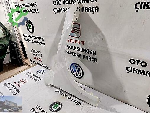 Skoda Octavia Sağ Ön Çamurluk çıkma parça