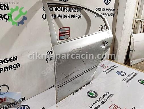 Skoda Octavia Sol Arka Kapı çıkma parça