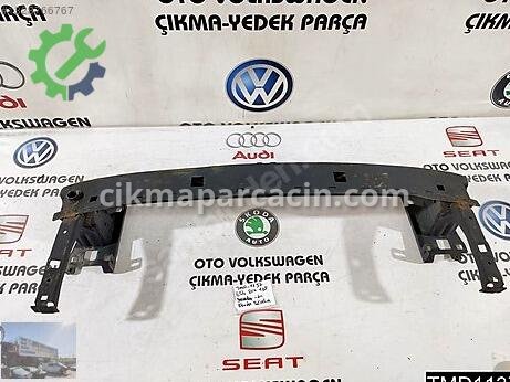 Skoda Scala Ön Tampon Demiri çıkma parça