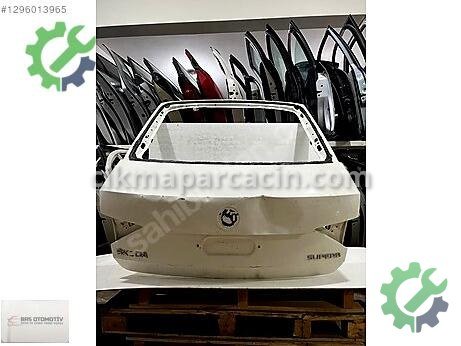 Skoda Superb Bagaj Kapağı çıkma parça