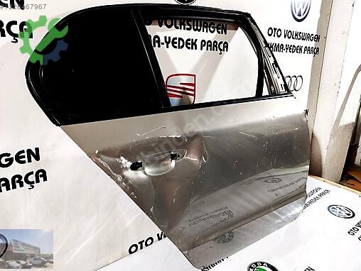 Skoda Superb Sağ Arka Kapı çıkma parça