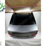 SKODA SÜPERB AÇIK GRİ DOLU BOYALI BAĞAJ KAPAĞI STOPLARI YOK