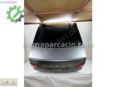 Skoda Superb Bagaj Kapağı çıkma parça