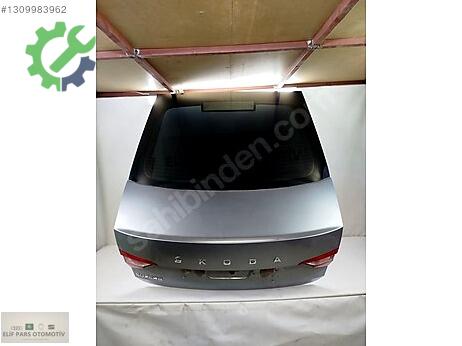 Skoda Superb Bagaj Kapağı çıkma parça
