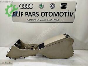 SKODA SÜPERB KREM ORTA KONSOL 3V1 863 241 G