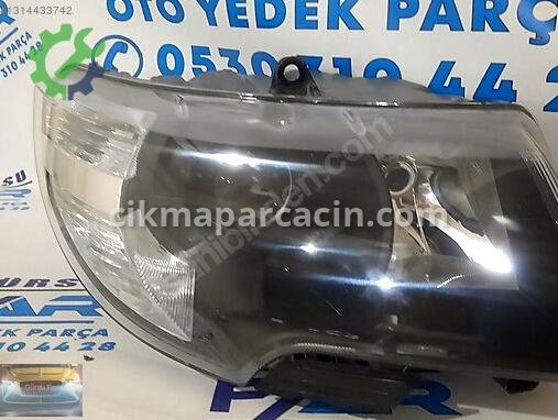 Skoda Superb Sağ Ön Far çıkma parça