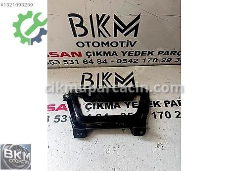 SsangYong Musso Grand Sis Farı Çerçevesi çıkma parça