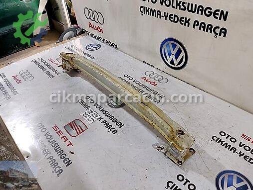 Skoda Superb Arka Tampon Demiri 3T5807305 çıkma parça
