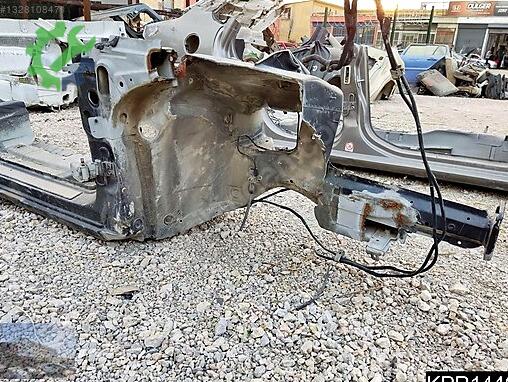 Skoda Superb Sağ Ön Marşpiyel Sacı çıkma parça
