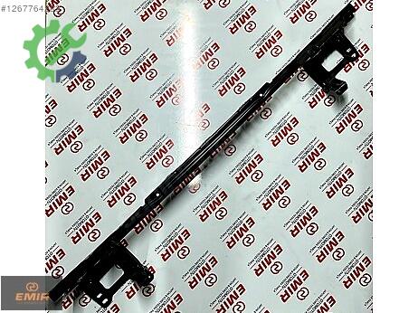 Suzuki Swift Ön Tampon Demiri çıkma parça
