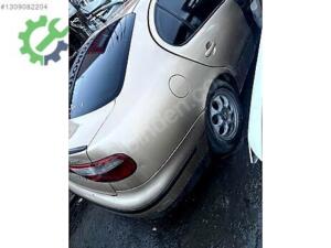 Seat toledo sağ arka çamurluk orijinal