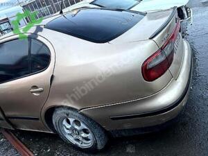 Seat toledo sol arka çamurluk orijinal