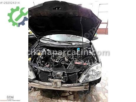 Nissan Primera Sinyal çıkma parça