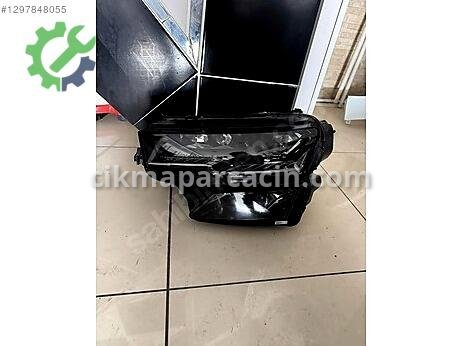 Skoda Karoq Sol Ön Far çıkma parça