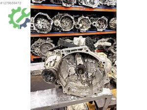 Skoda Octavia 1.6 TDİ manuel 6 ileri