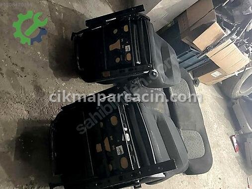 Skoda Fabia Ön Koltuk çıkma parça